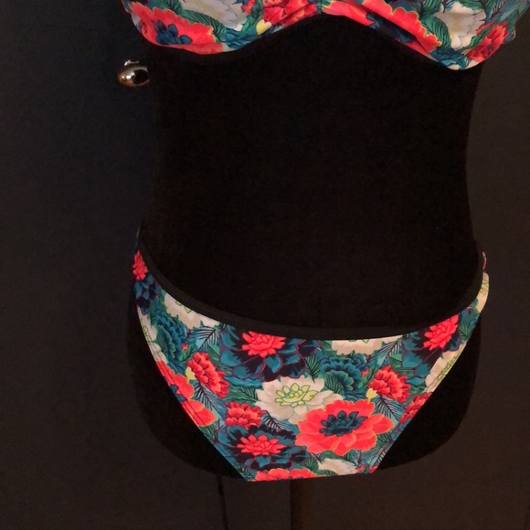 SOUTH BEACH bikini size 10 - Picture 6 of 12